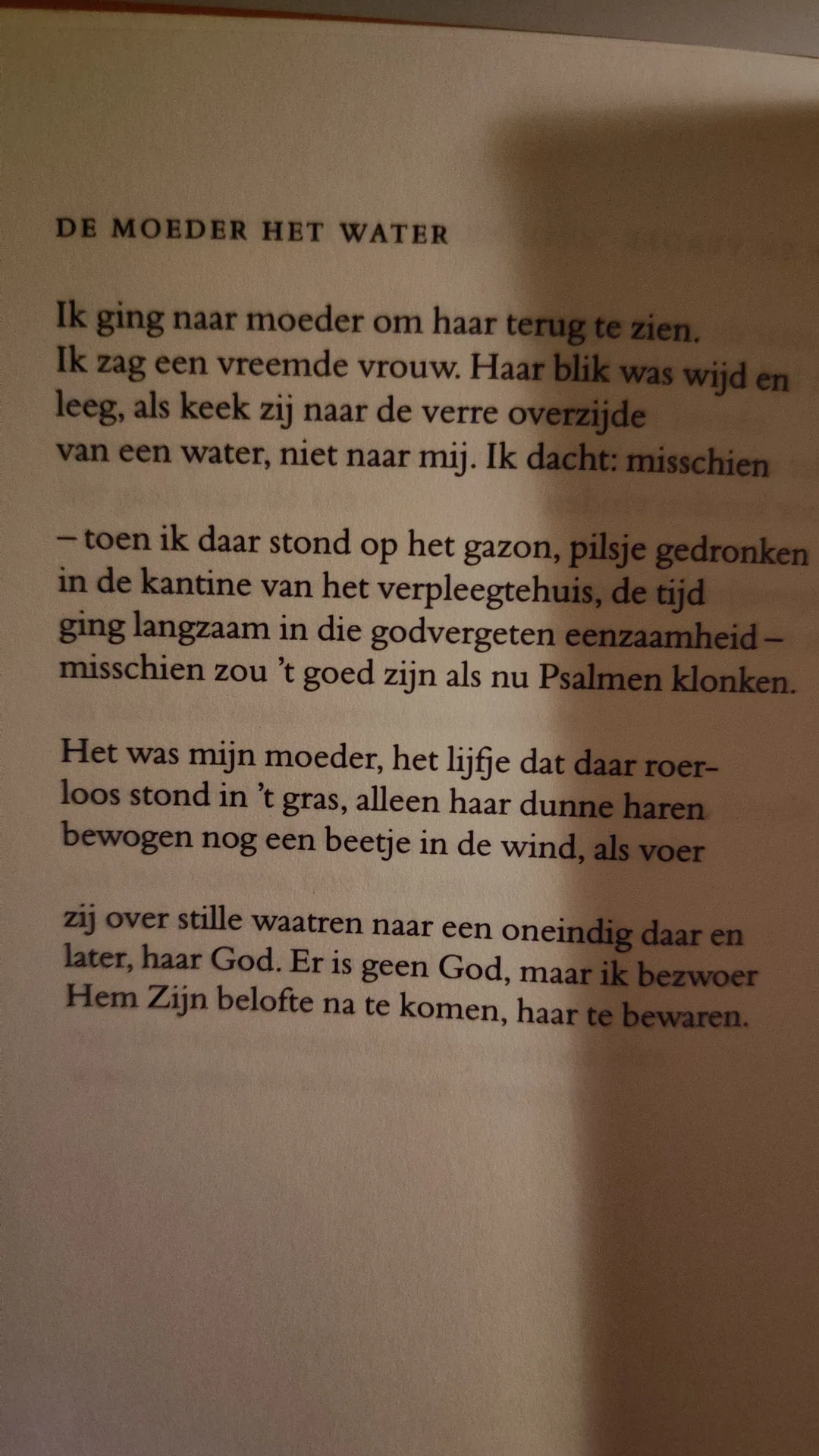 DE MOEDER HET WATER